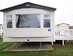 Luxury 2 Bedroom Caravan at Mersea Island Holiday Dış Mekan