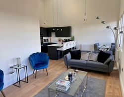 Luxury 3 Bedroom Modern Penthouse- Birmingham City Öne Çıkan Resim