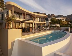 Luxury Camps Bay Villa With Large Patio and Private Pool Wescamp Oda