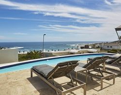 Luxury Camps Bay Villa With Large Patio and Private Pool Wescamp Oda