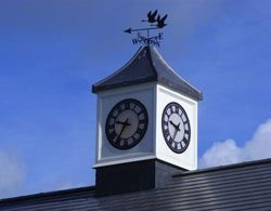 Luxury Cottage Clocktower/royal Hillsborough Dış Mekan