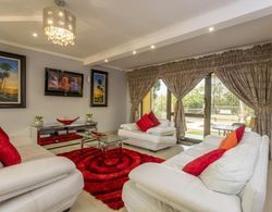 Luxury Executive Double Room for 2 Guests With Ensuite Bathroom, in Ballito Genel