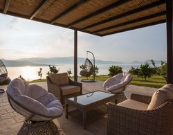 Luxury Villa for 6 Amazing Sea View Pool Oda Manzaraları