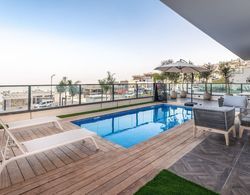 luxury garden apartment heated pool Dış Mekan