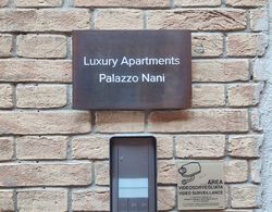 Luxury Apartments Palazzo Nani Dış Mekan