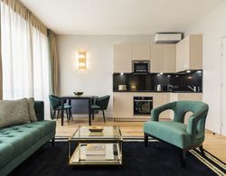 Luxury Apartment Paris Louvre II Genel