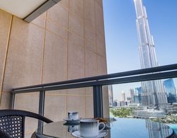 Luxury Staycation - The Residences Tower Oda Manzaraları