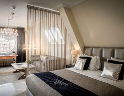 Luxury Suites Amsterdam Genel
