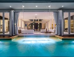 Luxury Villa Waterfall - Pool & BBQ Dış Mekan