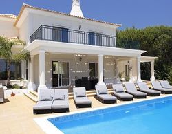 Luxury Villa Wprivate Pool, Sea Views, 6 Bedrooms14 Sleeps, Beach at 900 Meter Oda Düzeni