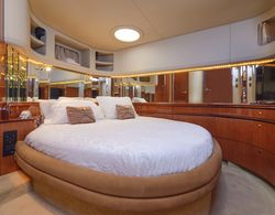 Luxury Yacht Hotel Öne Çıkan Resim