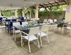 Mactan Seahorse Beach Resort - Hostel Kahvaltı
