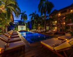 Magic Blue Spa Boutique Hotel Adults Only Havuz