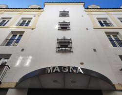 Apartamentos Magna Sevilla Dış Mekan