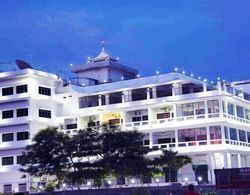 Hotel Mahamaya Palace Dış Mekan