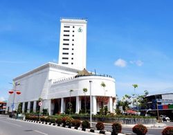 Mahkota Hotel Singkawang - CHSE Certified Dış Mekan