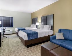MainStay Suites Fort Campbell Oda