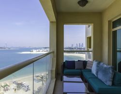 Maison Privee - Beach Access Apt w/ Burj & Sea Views on The Palm Öne Çıkan Resim