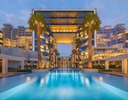 Maison Privee - Luxury Sea View Apt in FIVE Resort on The Palm Dış Mekan