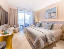 Maison Privee - Luxury Sea View Apt in FIVE Resort on The Palm Oda Manzaraları