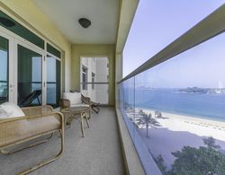 Maison Privee - Modern & Bright Apt w/ Sea Front Views of Burj al Arab Oda Manzaraları