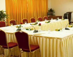 Makarem Al Bait Hotel İş / Konferans