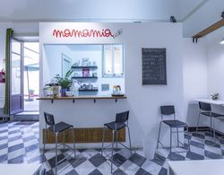 Mamamia Hostel and Guesthouse Genel