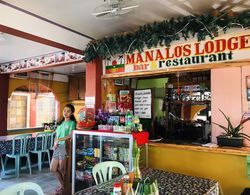 Manalo's Lodge Yerinde Yemek
