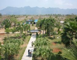 Maneemudjalin Resorts Farm Stay Dış Mekan
