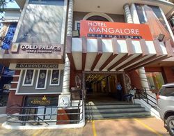 Hotel Mangalore International Dış Mekan