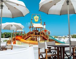 Mangrove Beach Corendon Curacao All-Inclusive Resort, Curio by Hilton Genel