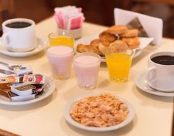 Hotel Mansilla Kahvaltı