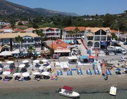 Manthos Beachfront Apts & Pool Dış Mekan