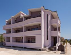 Apartments Mara Dış Mekan