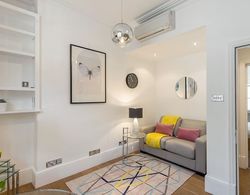 Marylebone - Gloucester Place apartments by Flying Butler Oda Düzeni