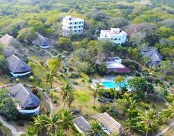 Maweni Beach Cottages Dış Mekan