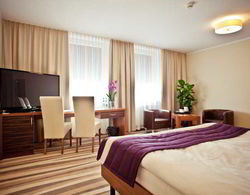 Hotel Mazovia Genel