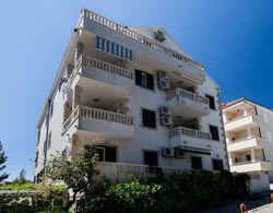 Mazuranic Apartments Dış Mekan