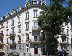 MB Cracow Apartments-Siemiradzkiego 25 Dış Mekan