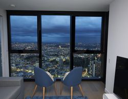 Mega Style Apartments Melbourne Oda Manzaraları