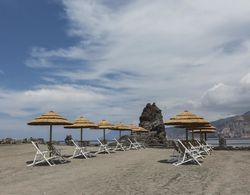 Mercure Vulcano Mari Del Sud Resort Plaj