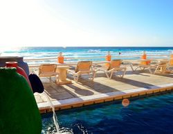 Mia Cancun Resort Havuz