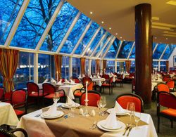 Michel Hotel Landshut Yeme / İçme