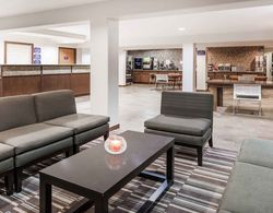 MICROTEL INN & SUITES BY WYNDHAM ARDMORE Lobi