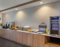Microtel Inn & Suites by Wyndham Liberty/NE Kansas City Area Kahvaltı