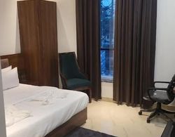 Hotel Midtown Aligarh Oda Düzeni