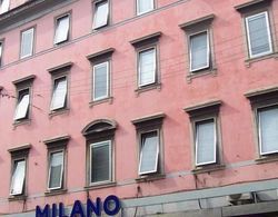 Hotel Milano Dış Mekan