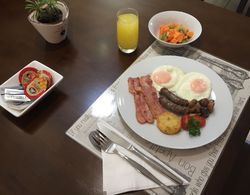 Millard Crescent Guest House Kahvaltı
