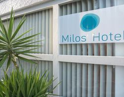 Milos Hotel Dış Mekan