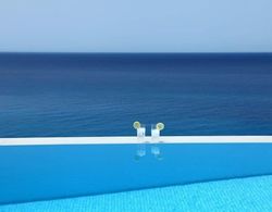 Milos Paradise Luxury Villas Oda Manzaraları